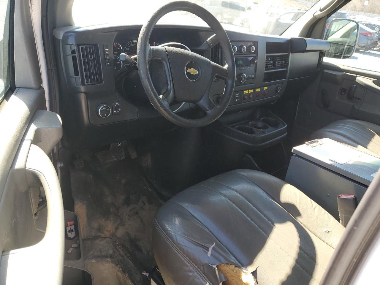 2012 Chevrolet Express - Image 8