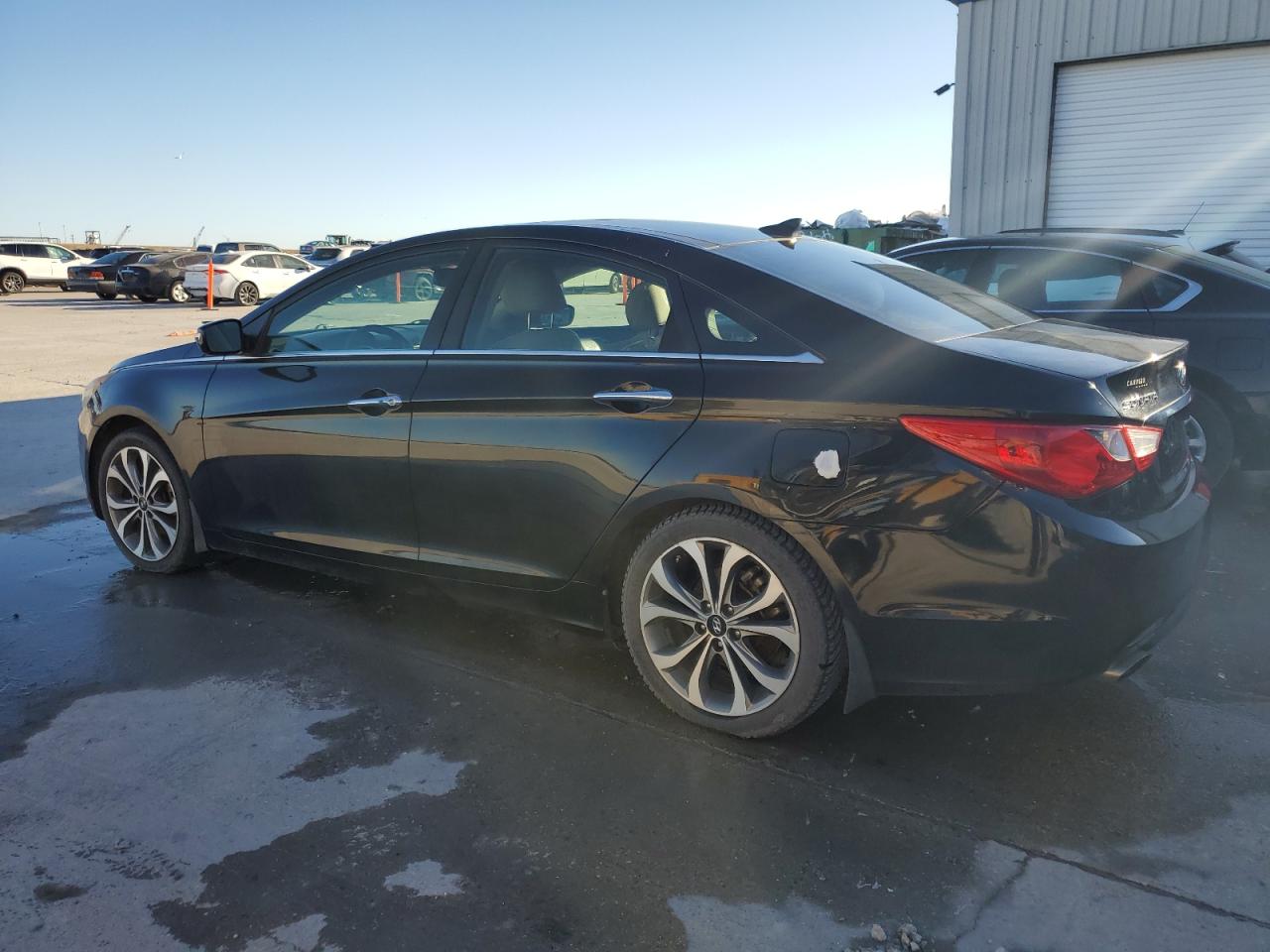 2013 Hyundai Sonata - Image 2
