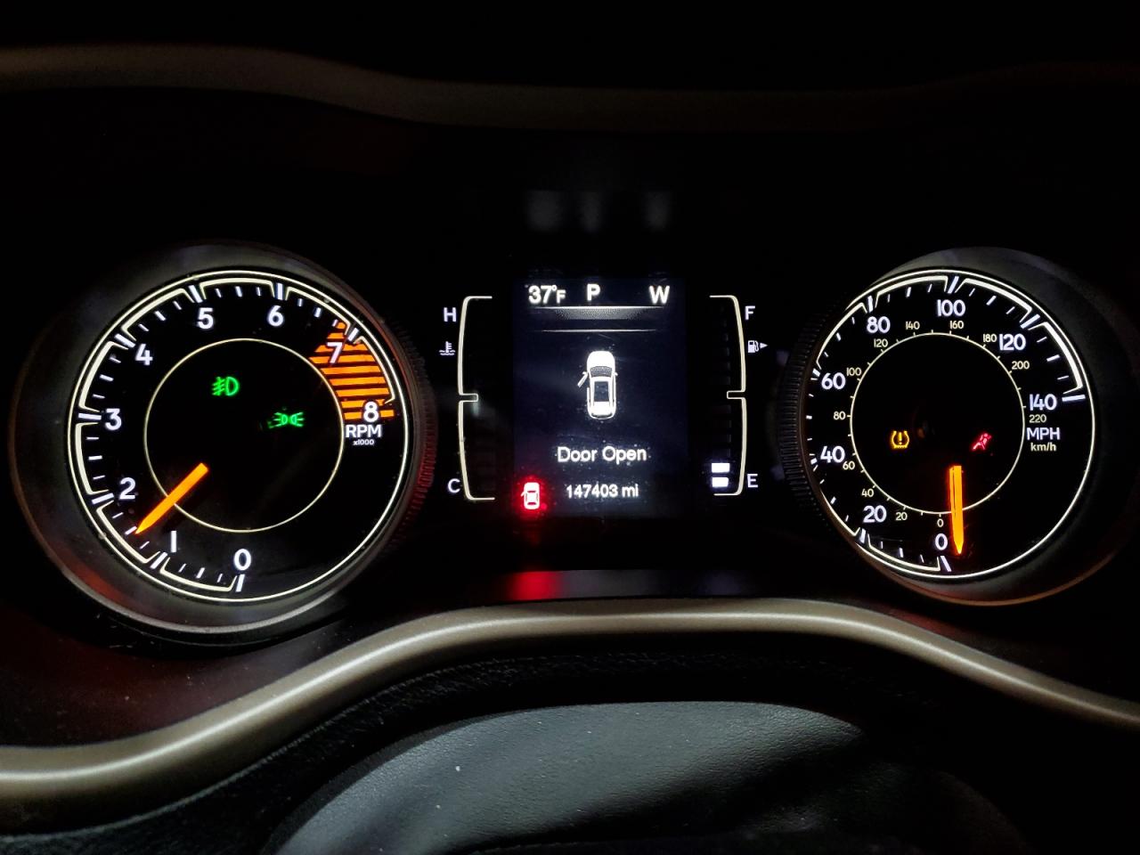 2018 Jeep Grand Cherokee - Image 9