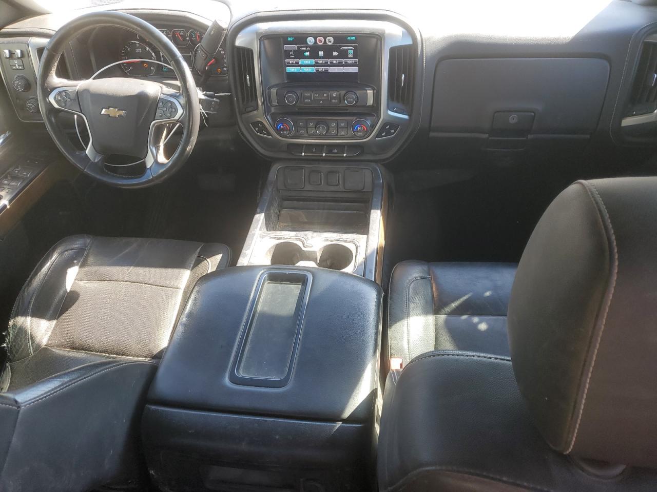 2015 Chevrolet Silverado - Image 8