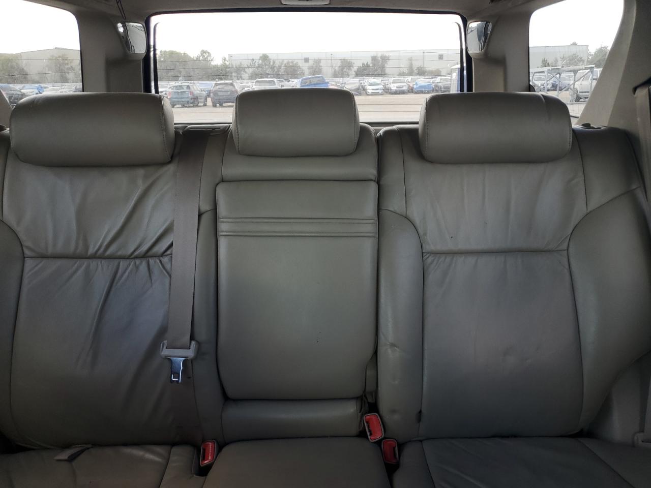 2003 Toyota 4Runner - Image 10
