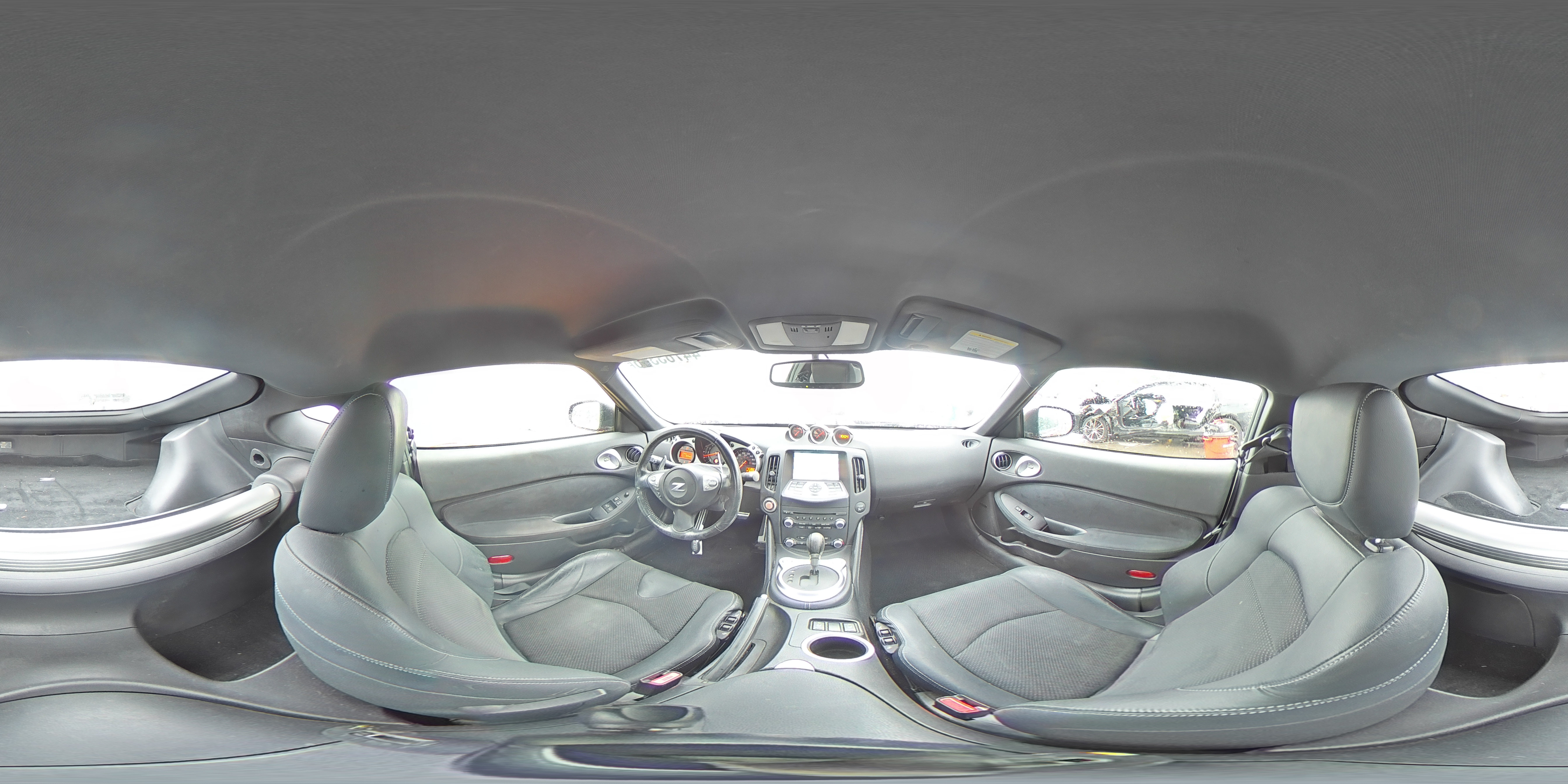 2013 Nissan 370Z - Image 15