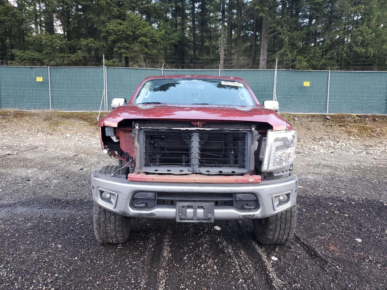 1N6AA1E52HN546421 NISSAN TITAN 2017