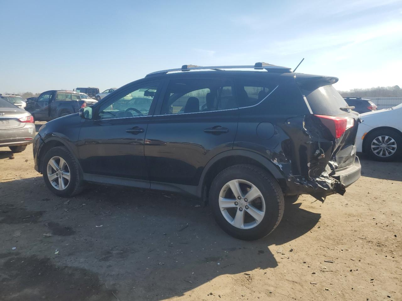 2013 Toyota RAV 4 - Image 2