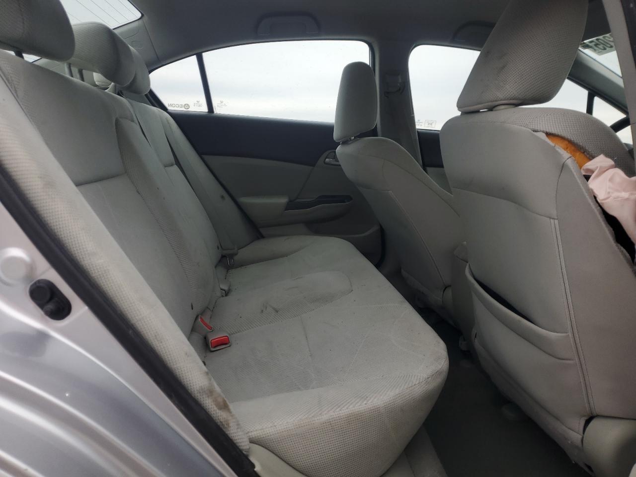 2012 Honda Civic - Image 11