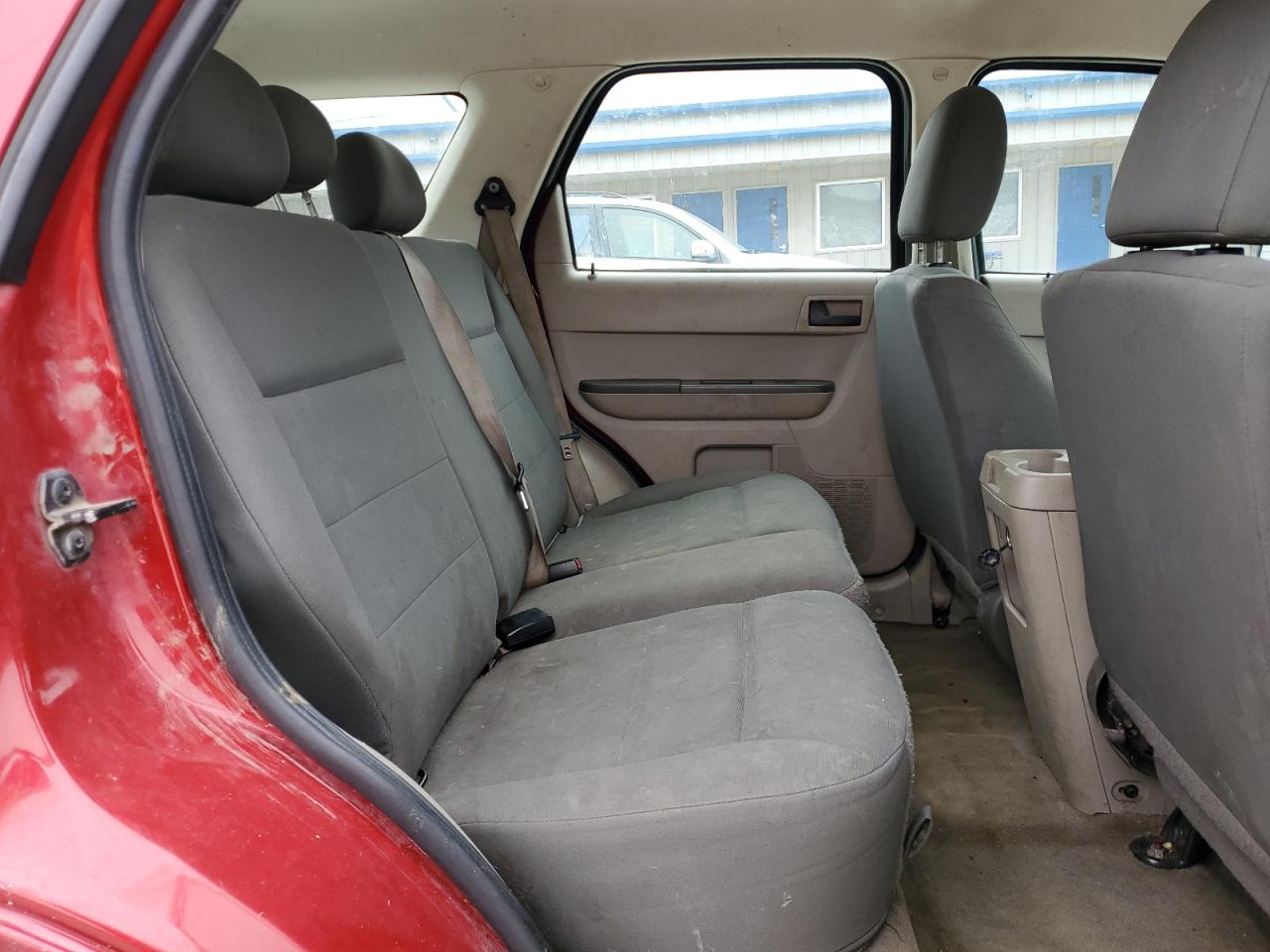 2009 Ford Escape - Image 12