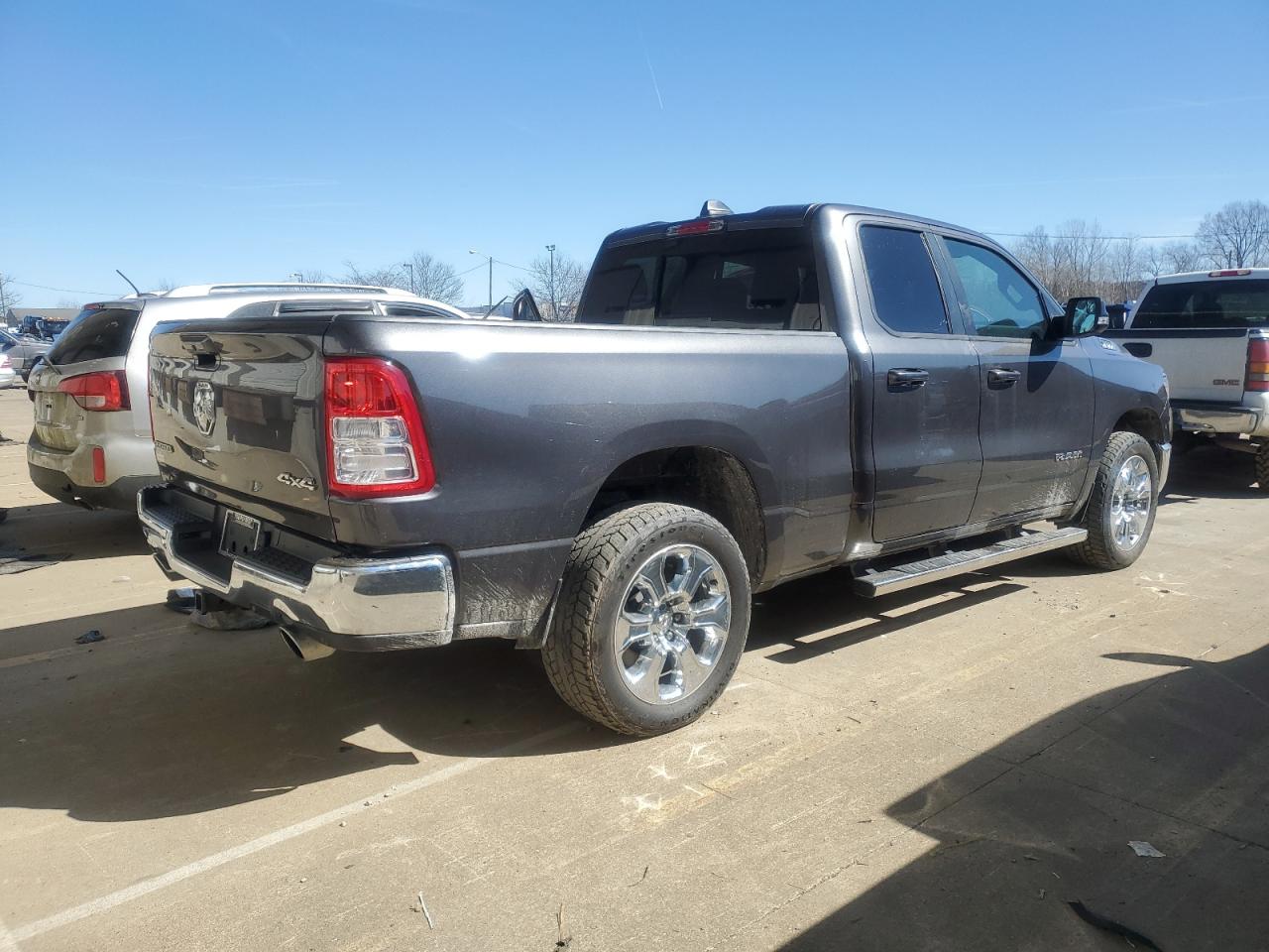 2021 RAM 1500 - Image 3