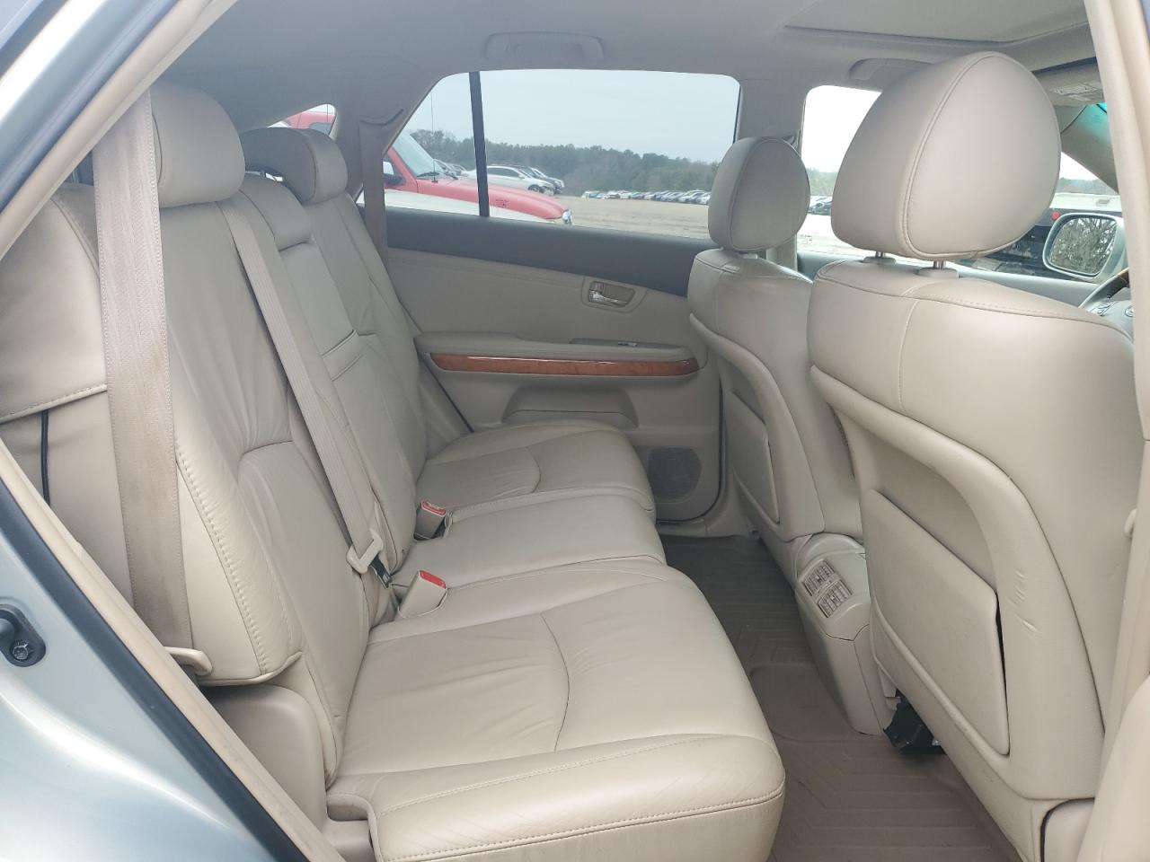 2009 Lexus RX - Image 10