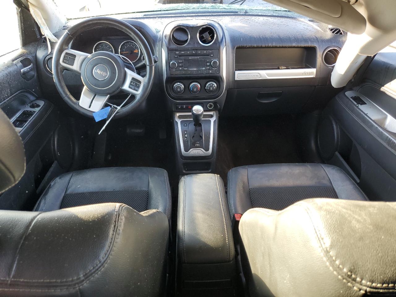 2016 Jeep Compass - Image 8