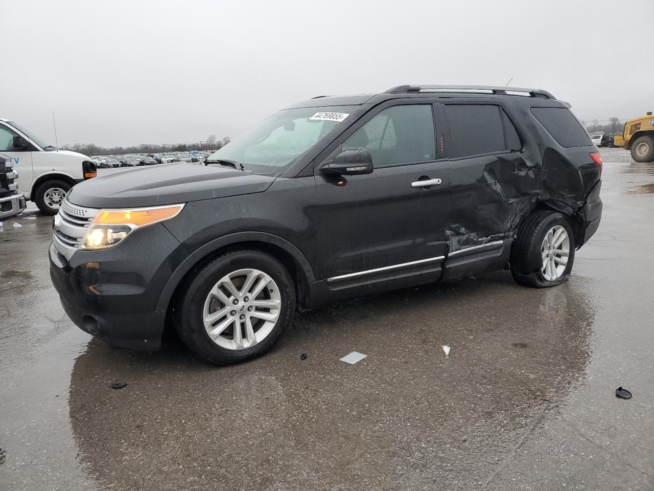 2013 Ford Explorer - Image 1