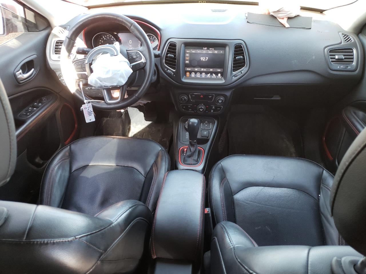 2018 Jeep Compass - Image 8
