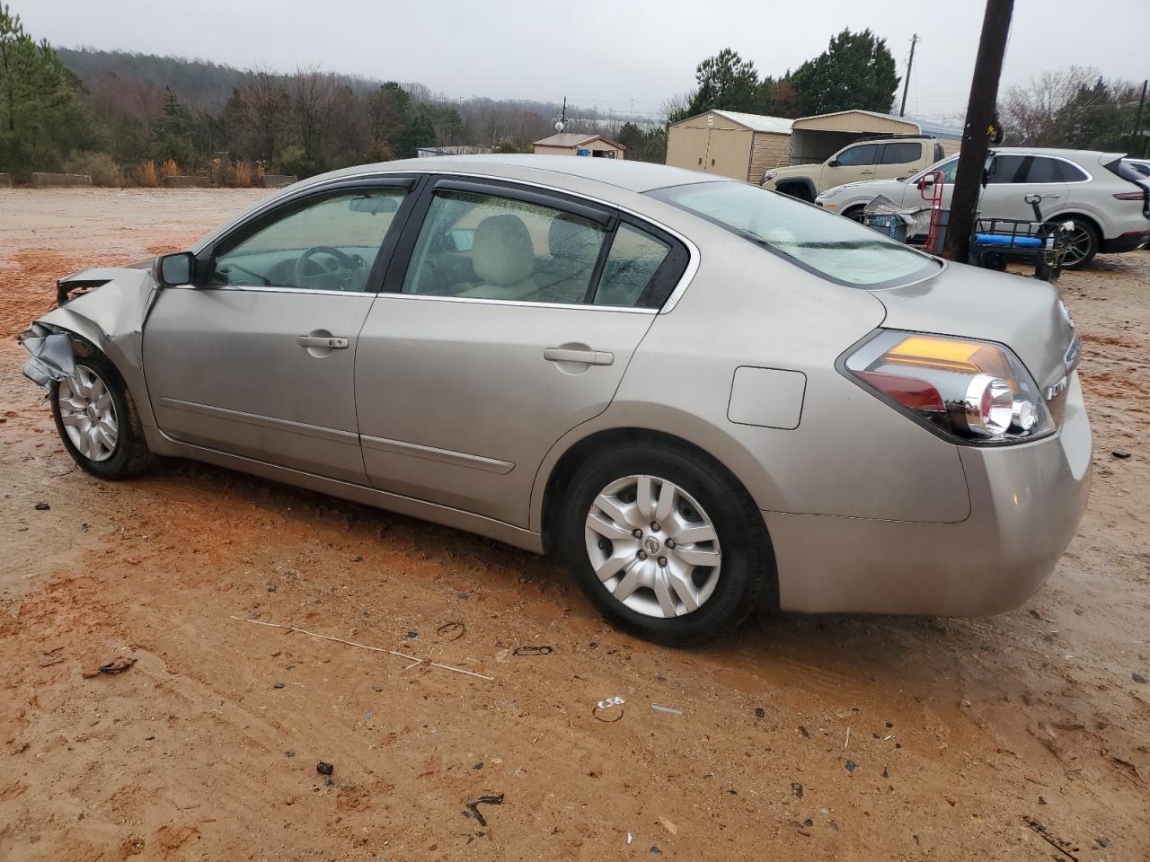 2012 Nissan Altima - Image 2