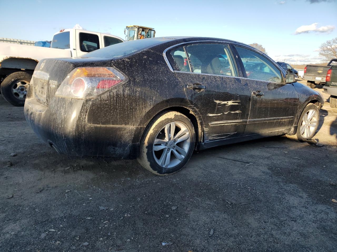 2010 Nissan Altima - Image 3