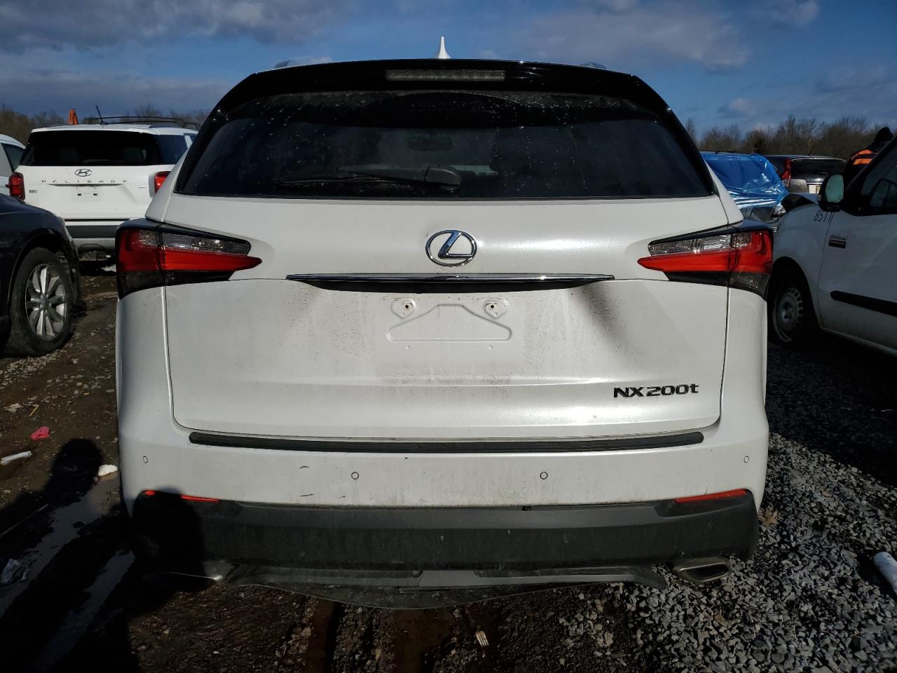 2015 Lexus NX - Image 6