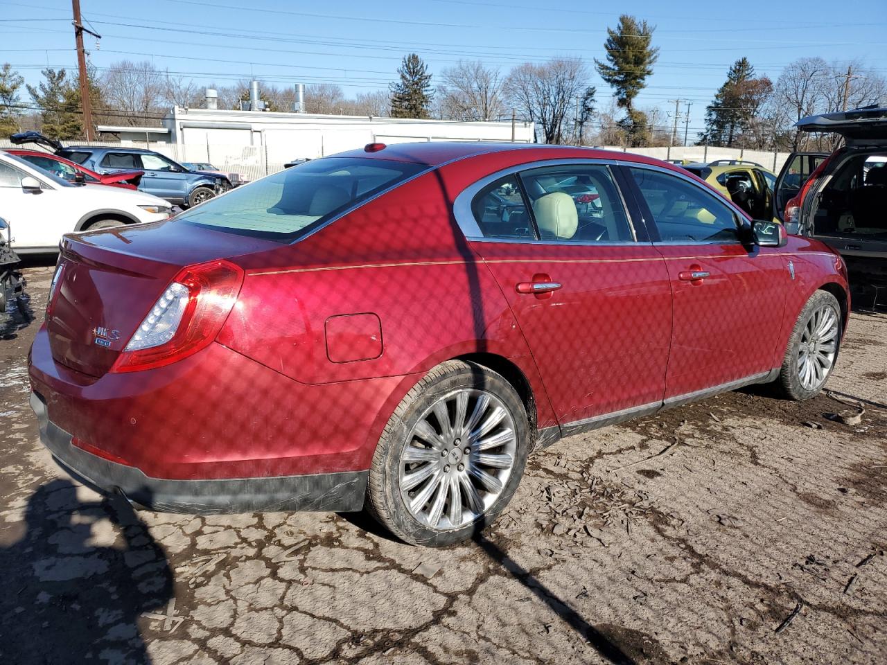 2013 Lincoln MKS - Image 3