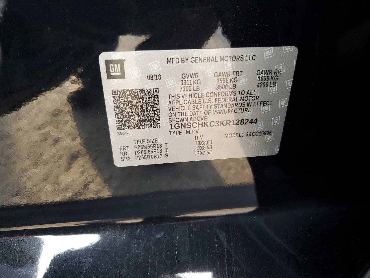 2019 Chevrolet Suburban - Image 13