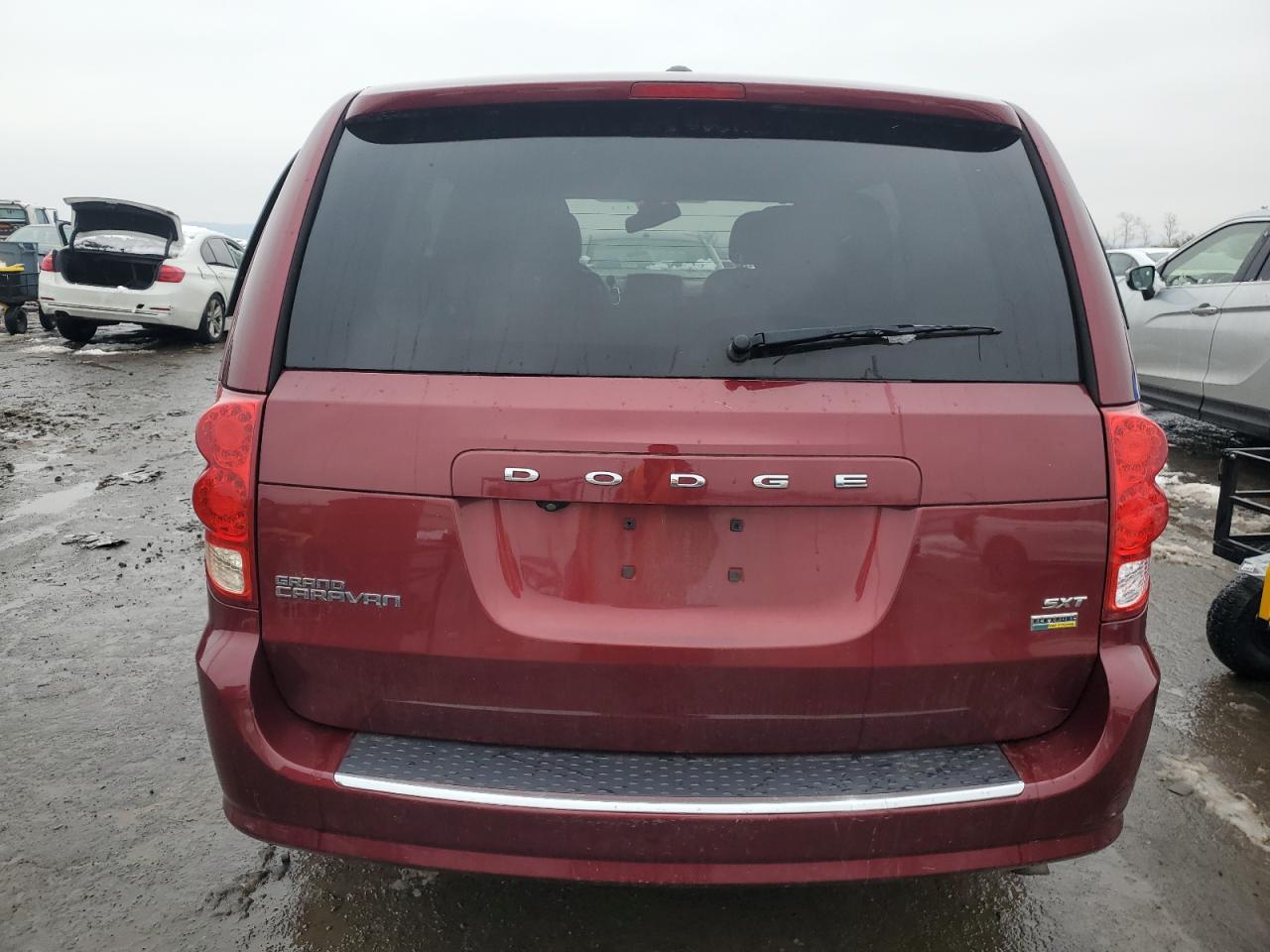 2019 Dodge Caravan - Image 6
