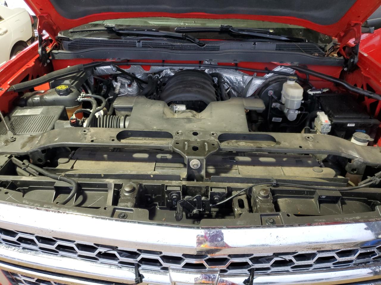 2014 Chevrolet Silverado - Image 13