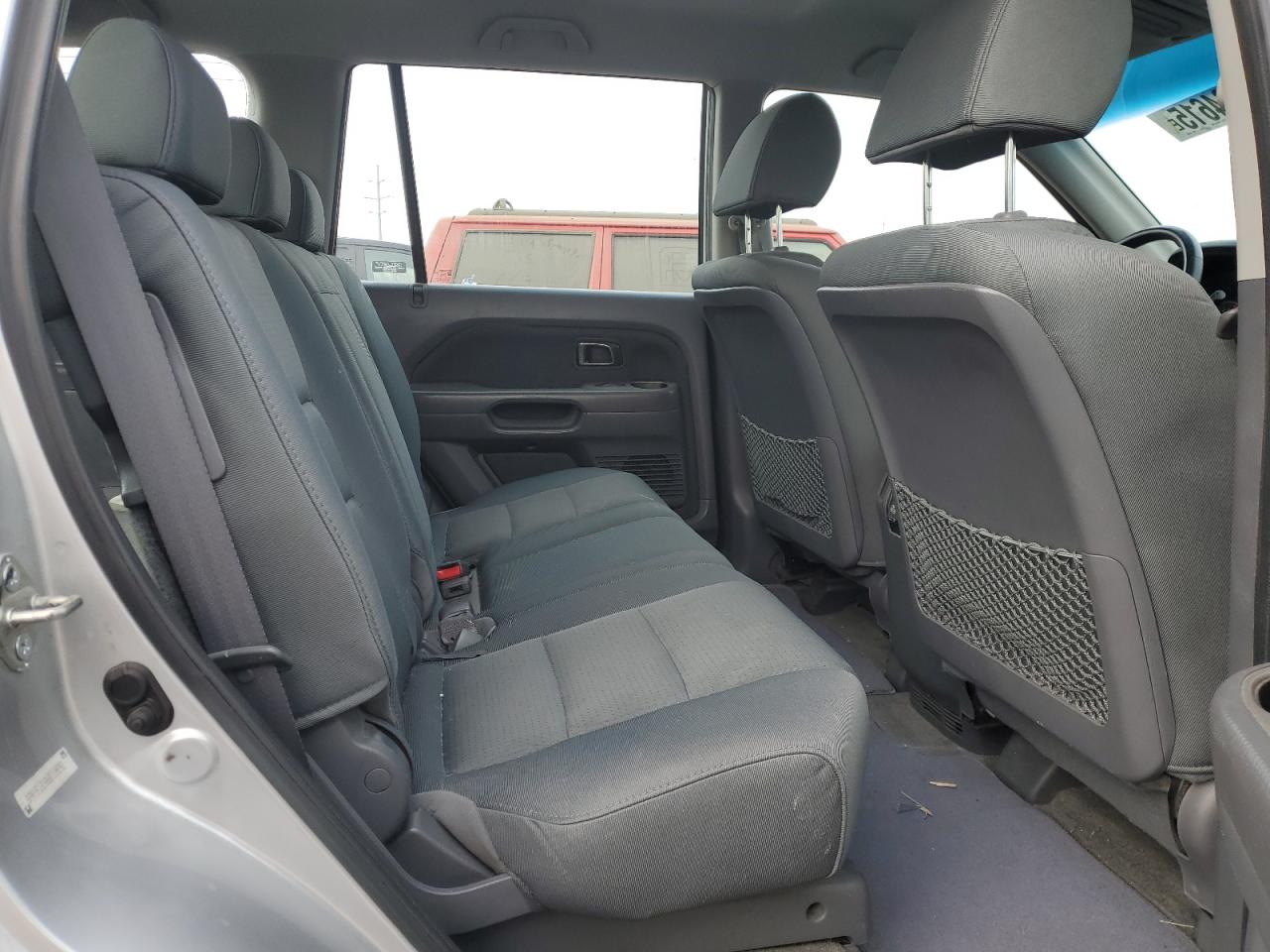 2006 Honda Pilot Lx VIN: 5FNYF18186B011892 Lot: 45564615