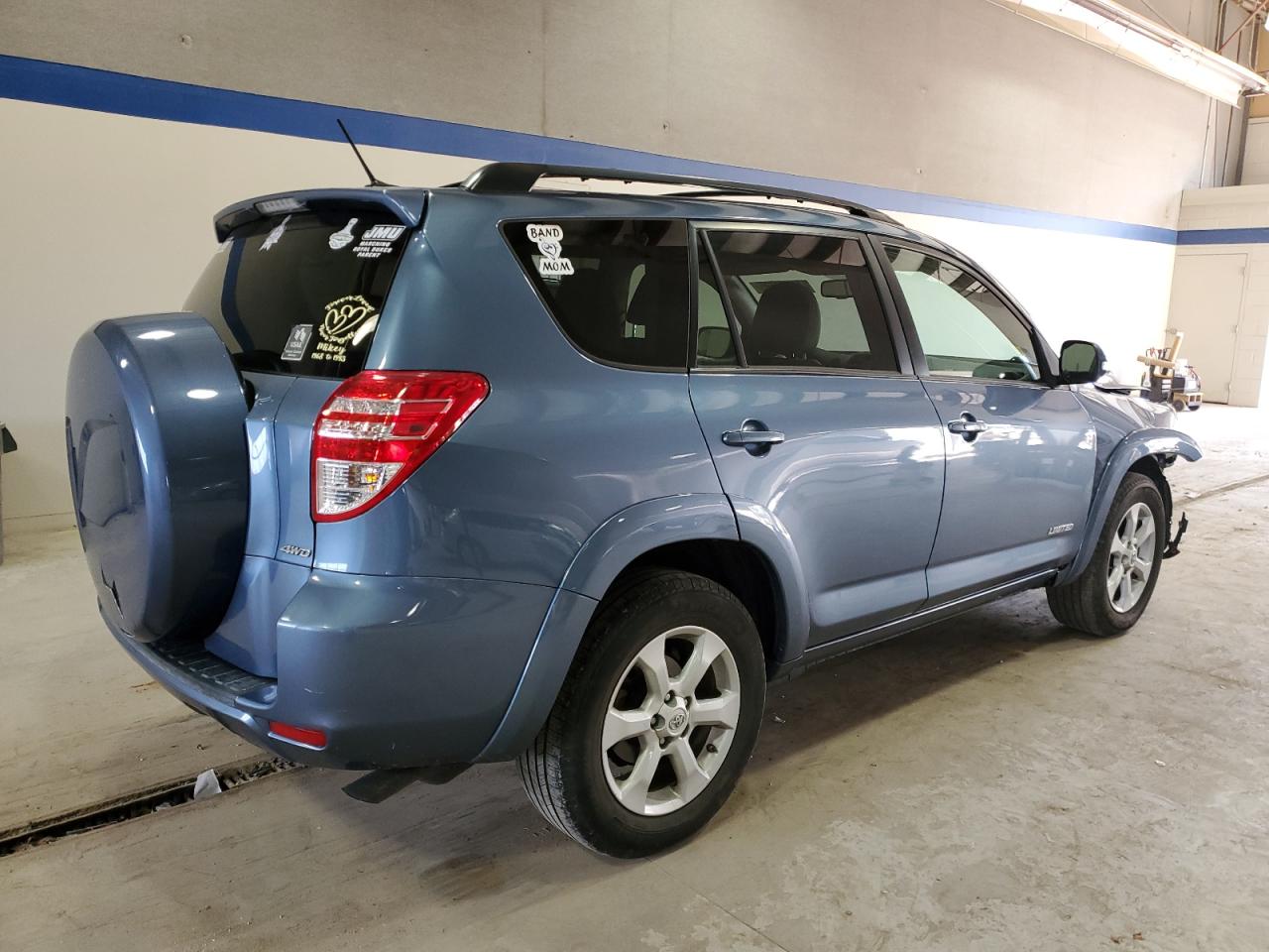 2012 Toyota RAV 4 - Image 3