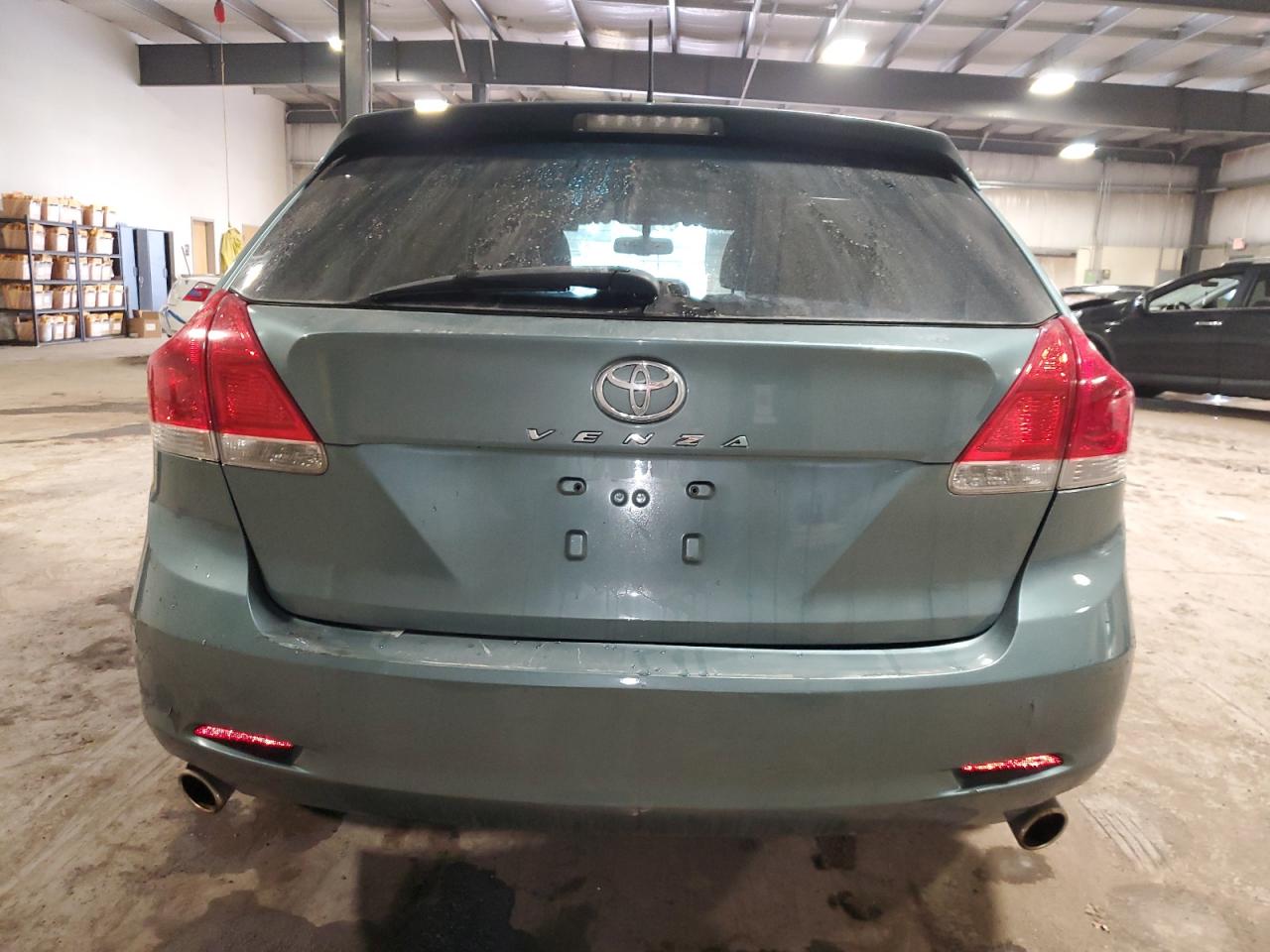 2010 Toyota Venza - Image 6
