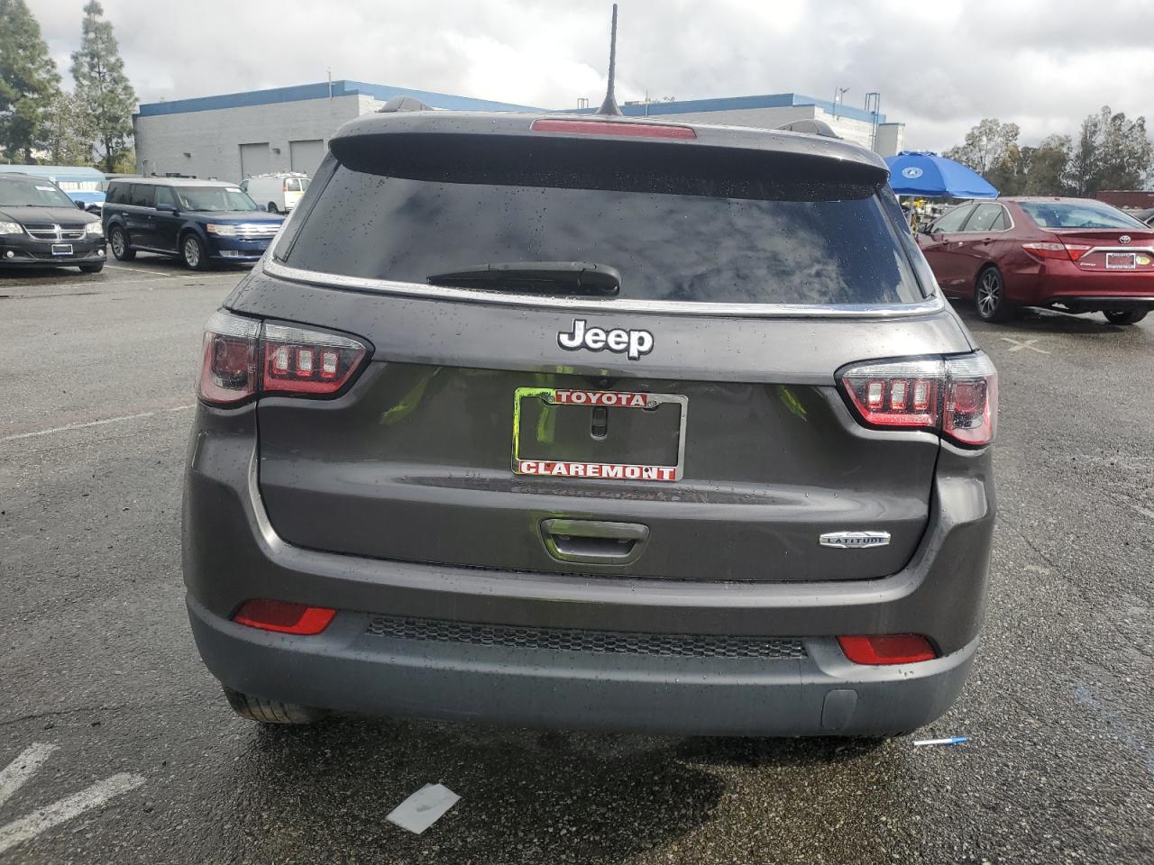 2020 Jeep Compass - Image 6