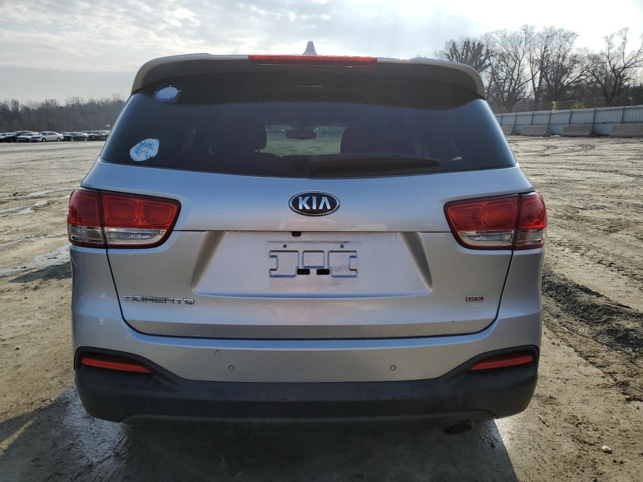 2016 Kia Sorento - Image 6