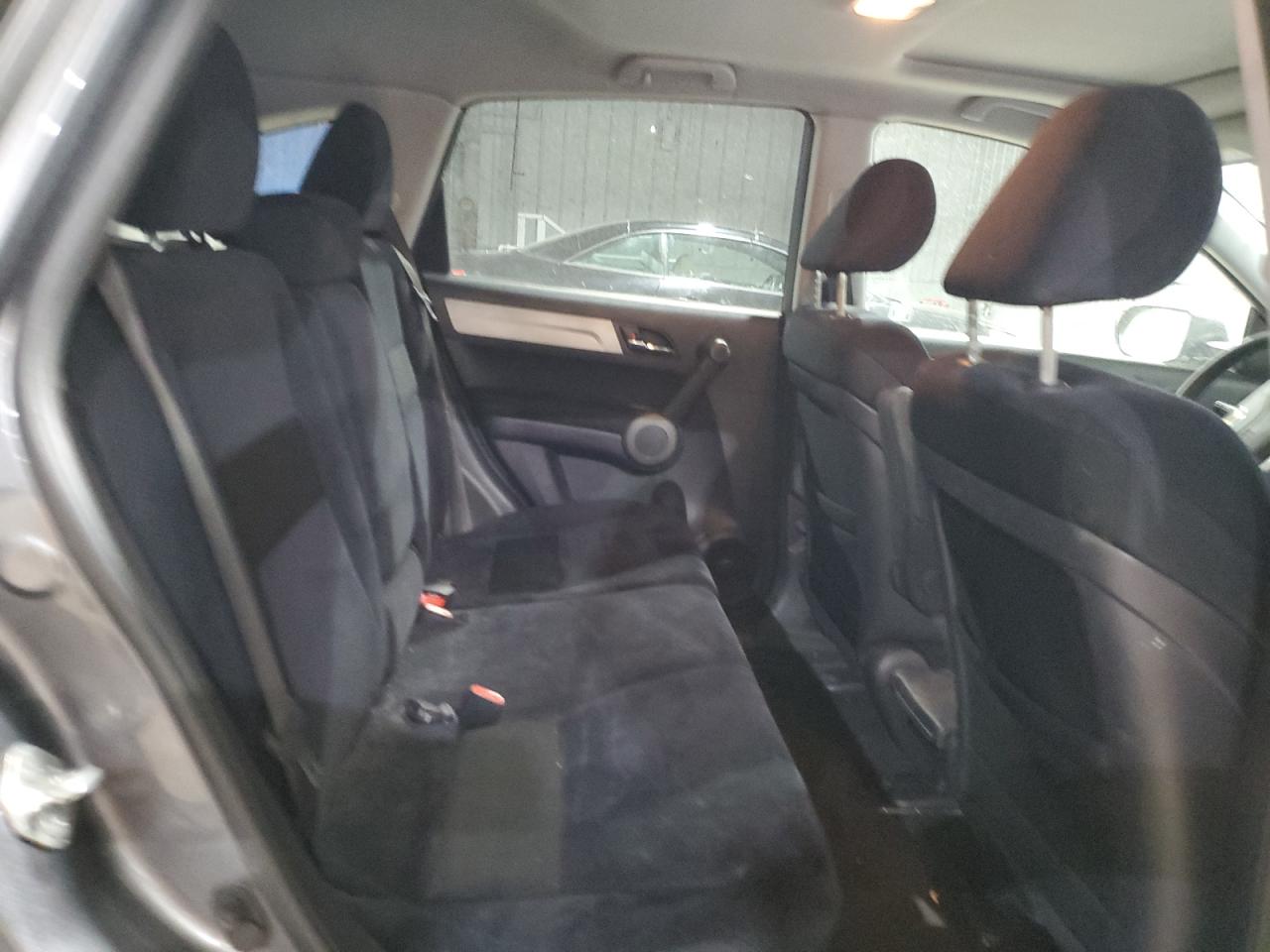 2010 Honda CR-V - Image 11