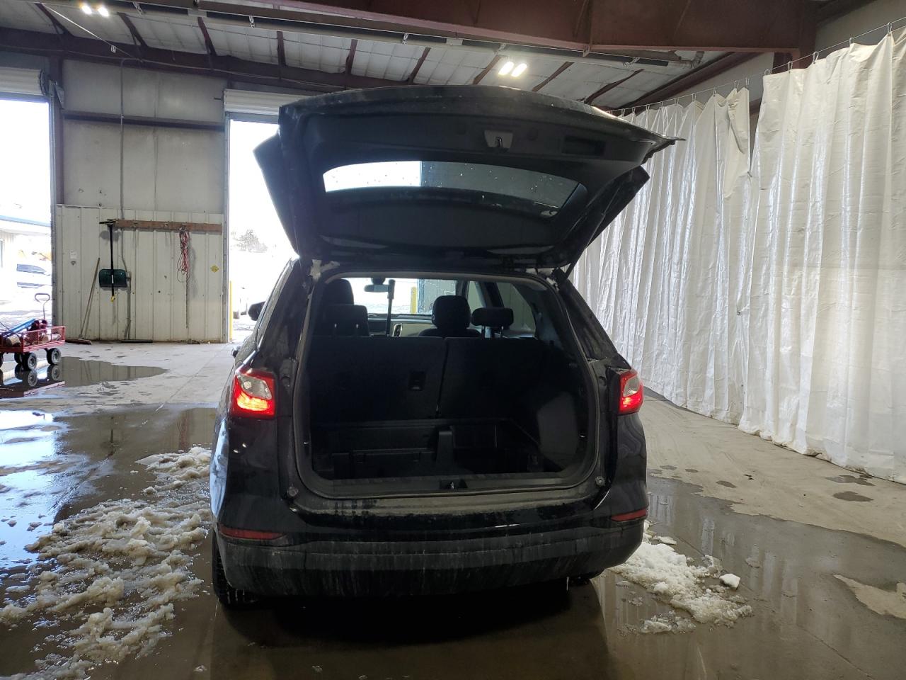 2020 Chevrolet Equinox - Image 6