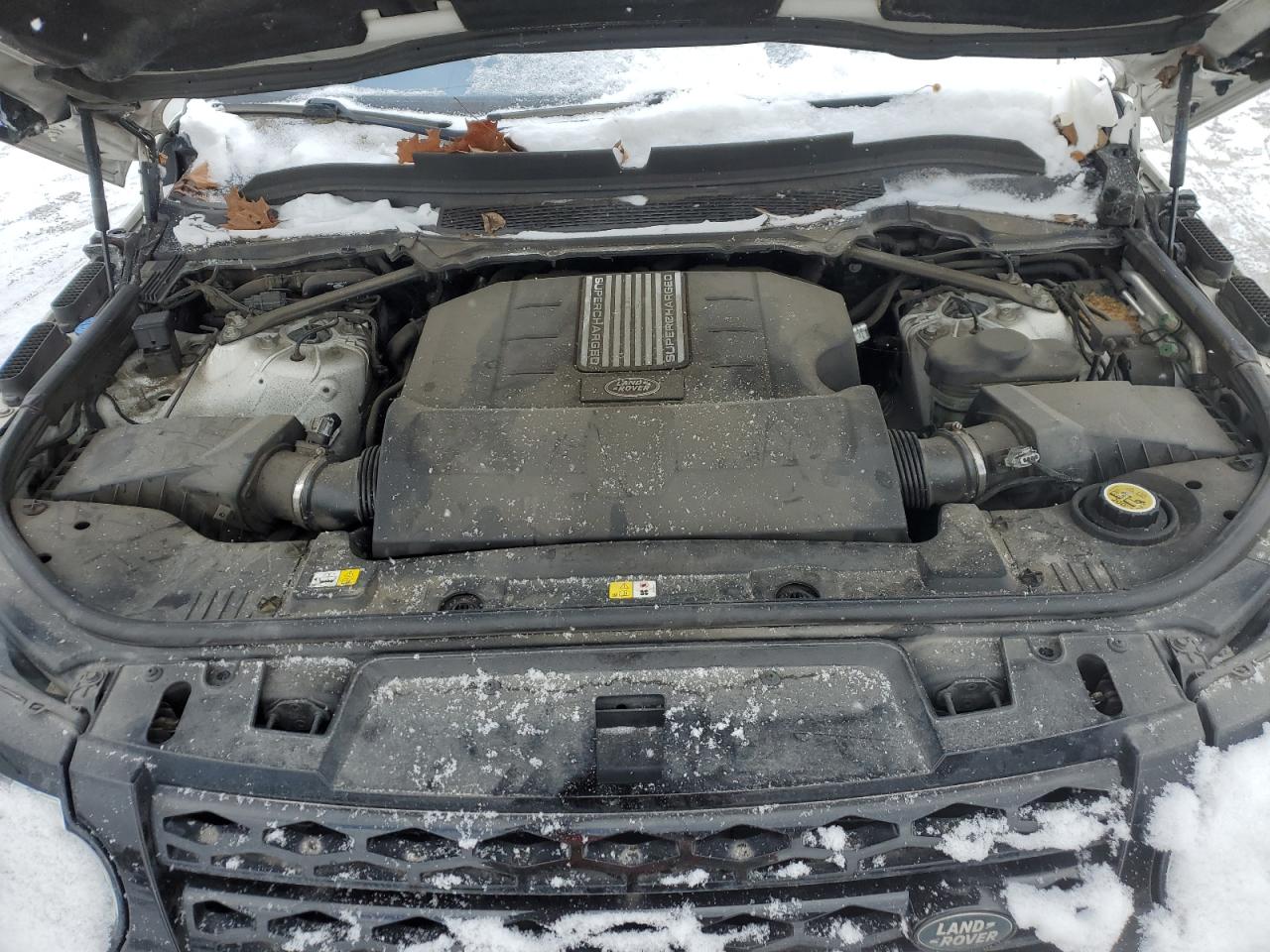 2016 Land Rover Range Rover - Image 12