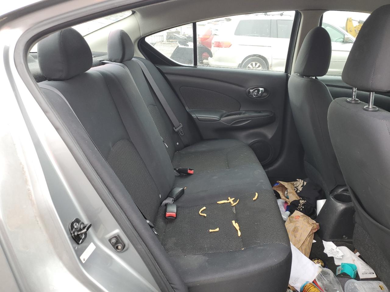 2013 Nissan Versa - Image 10