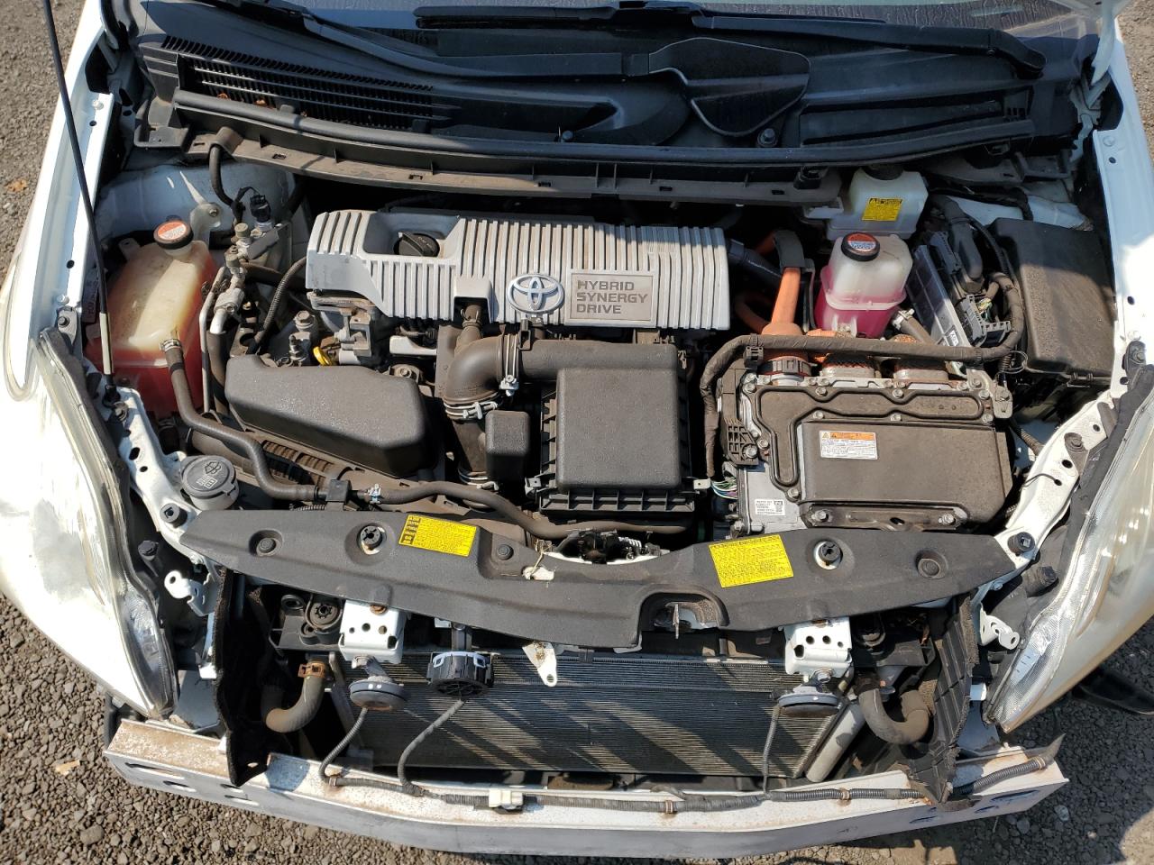 2014 Toyota Prius - Image 11