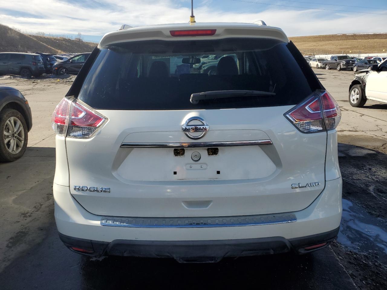 2015 Nissan Rogue - Image 6