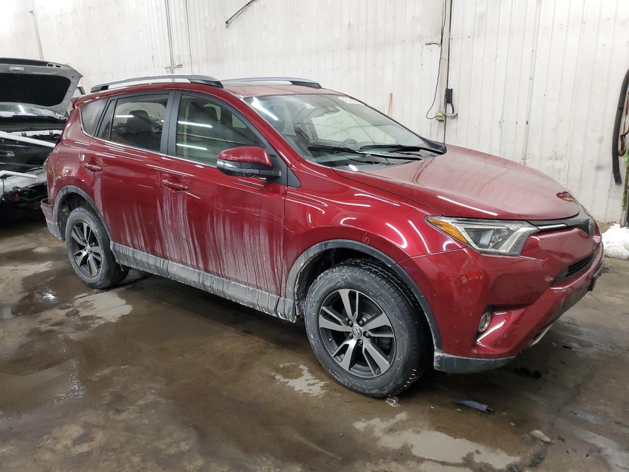 2018 Toyota RAV 4 - Image 4
