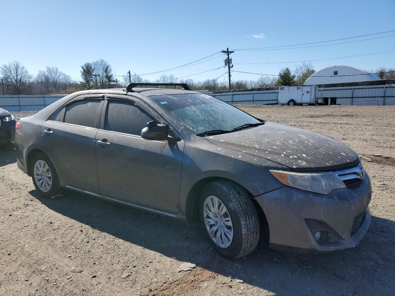 2014 Toyota Camry - Image 4