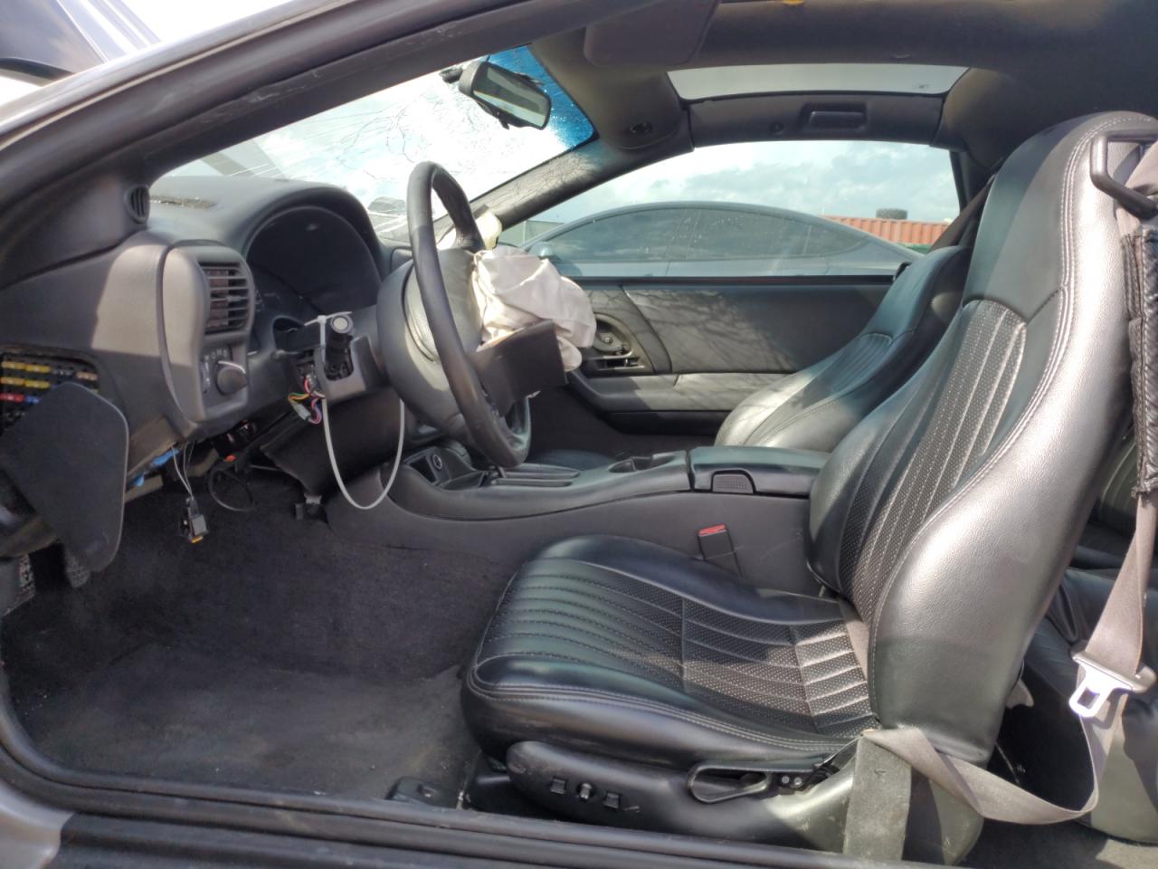 2000 Chevrolet Camaro - Image 7