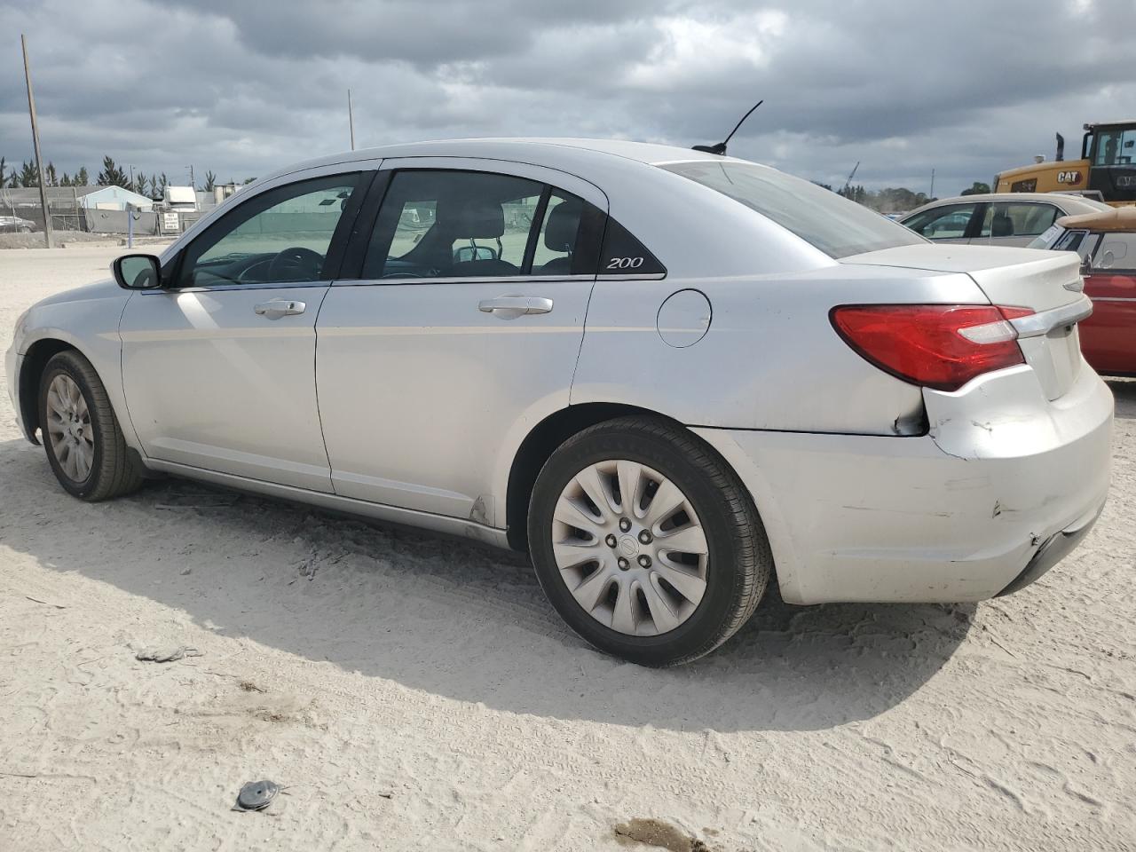 2012 Chrysler 200 - Image 2