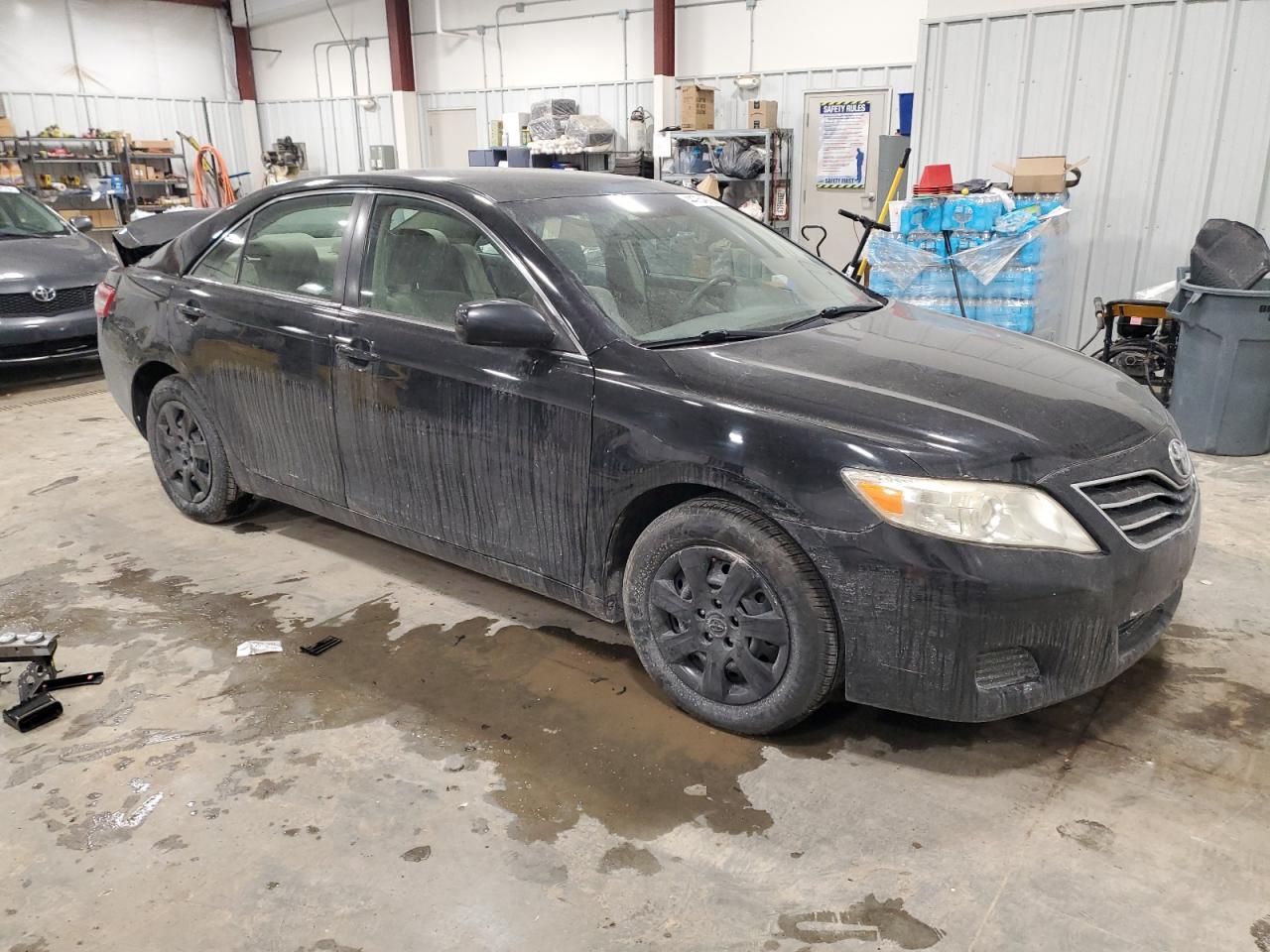 2010 Toyota Camry - Image 4