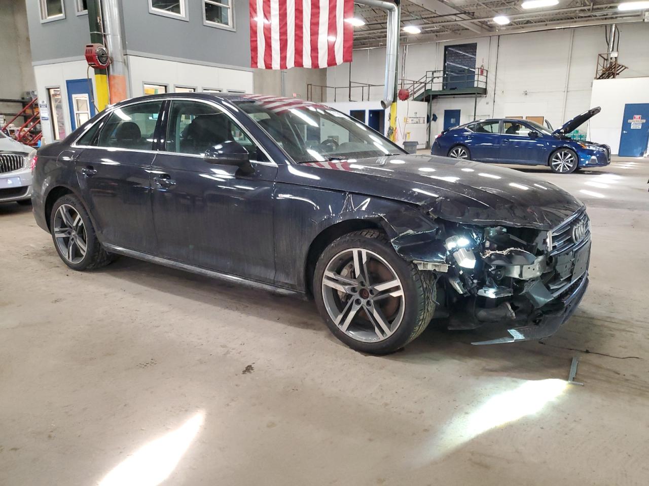 2017 Audi A4 - Image 4