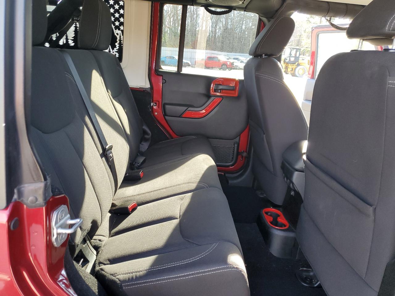 2013 Jeep Wrangler - Image 10