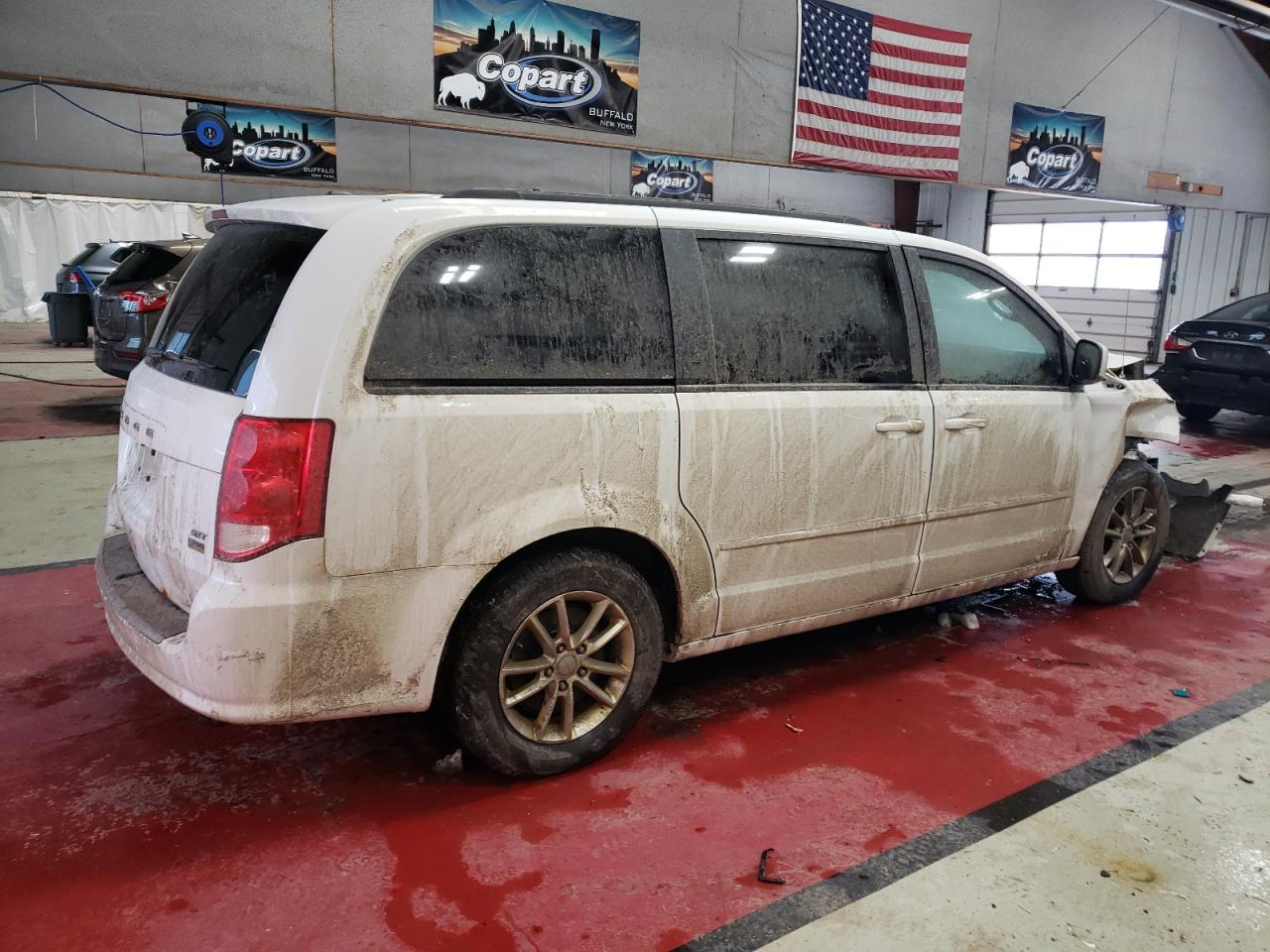 2016 Dodge Caravan - Image 3