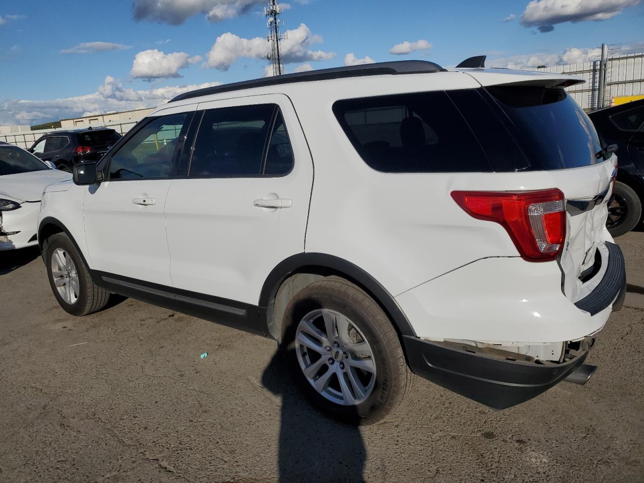2018 Ford Explorer - Image 2