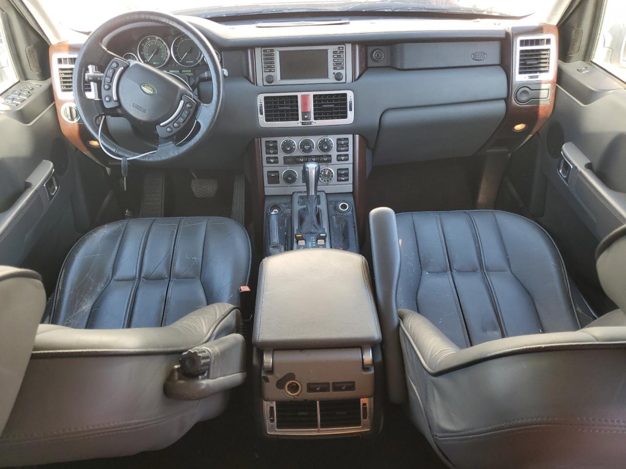 2004 Land Rover Range Rover - Image 8