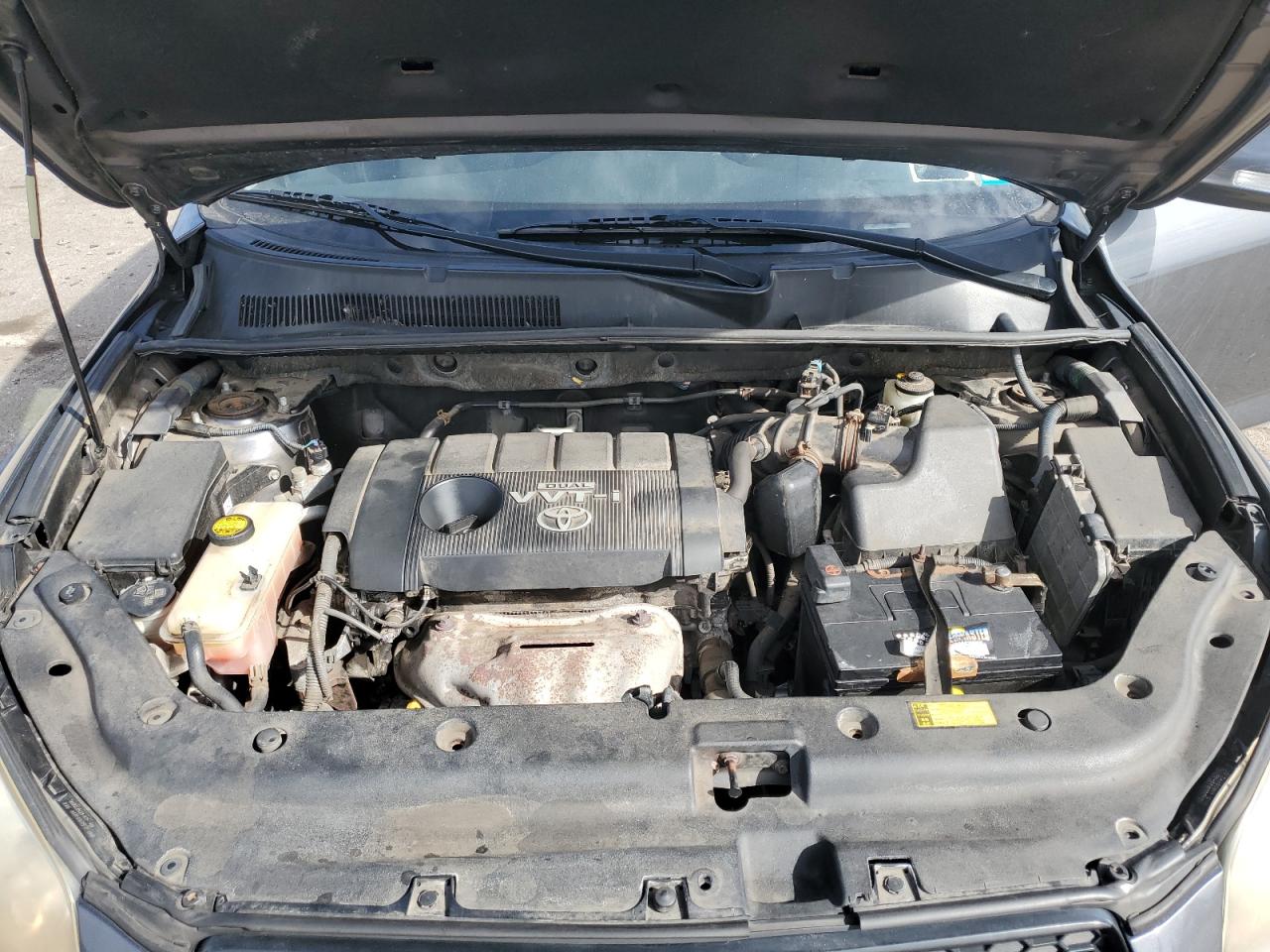 2011 Toyota RAV 4 - Image 12