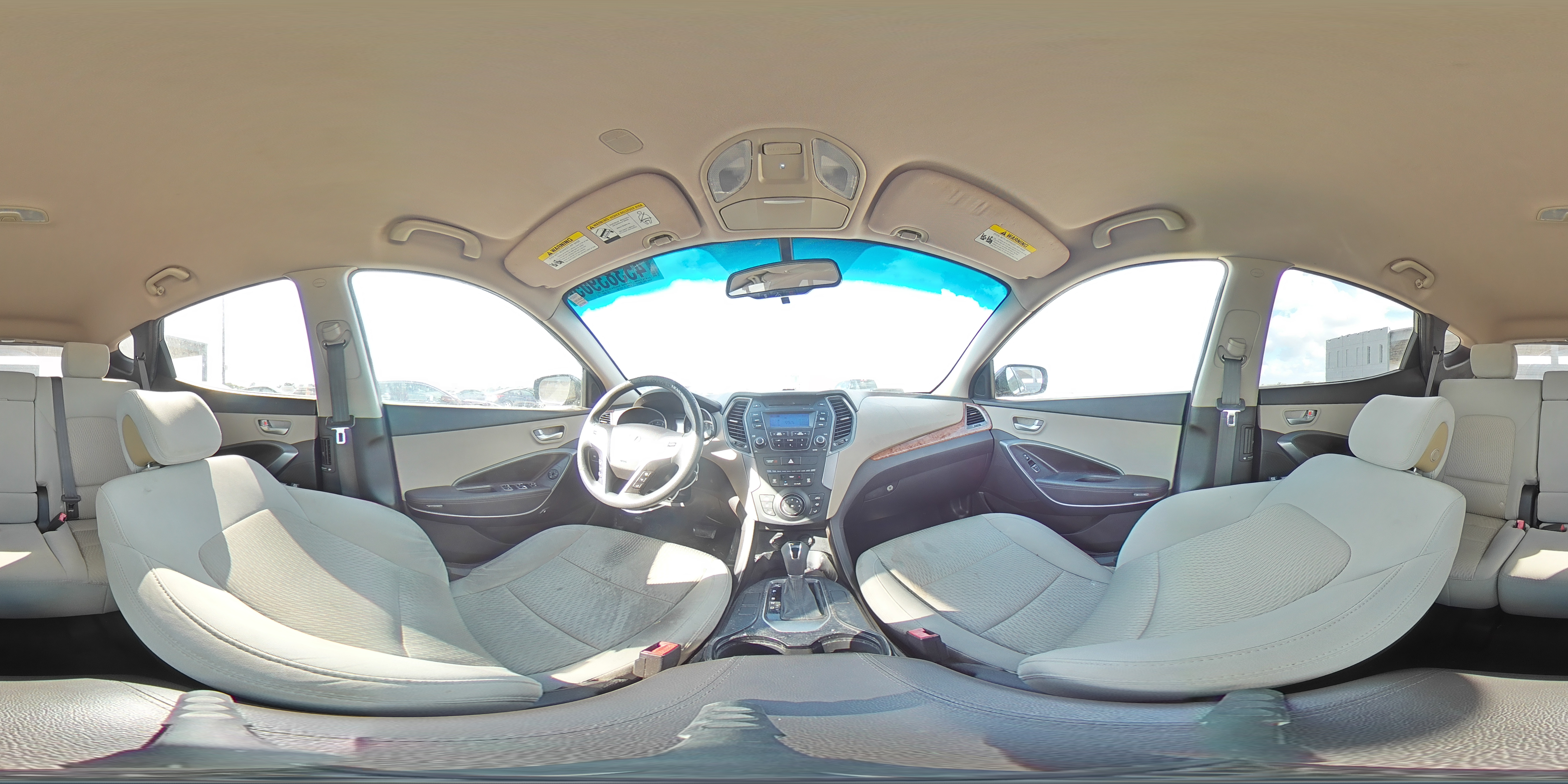 2013 Hyundai Santa Fe - Image 15