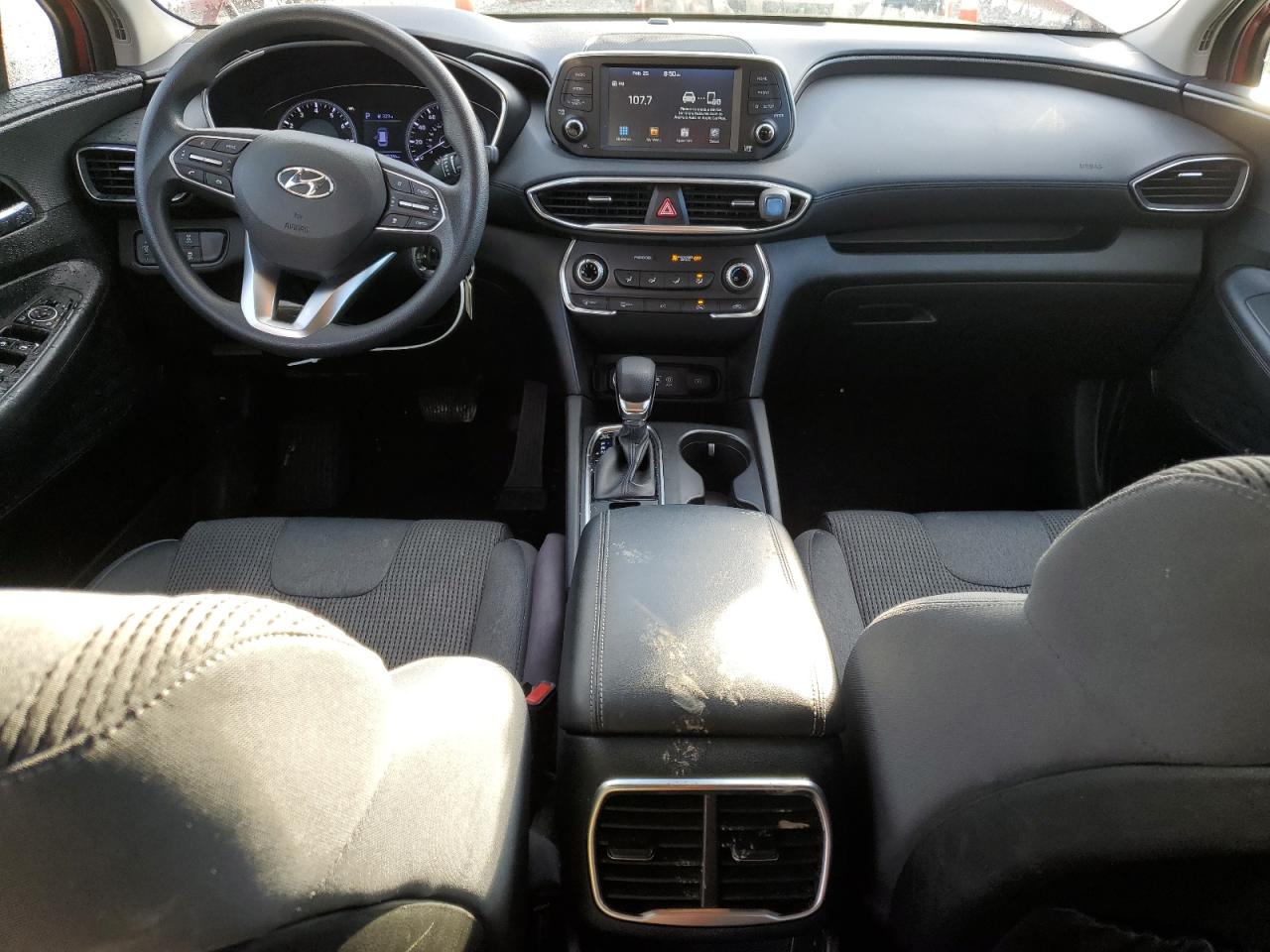 2019 Hyundai Santa Fe - Image 8