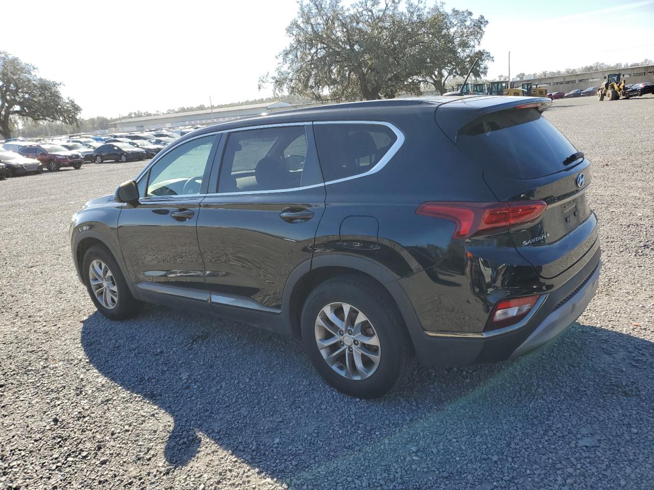 2019 Hyundai Santa Fe - Image 2