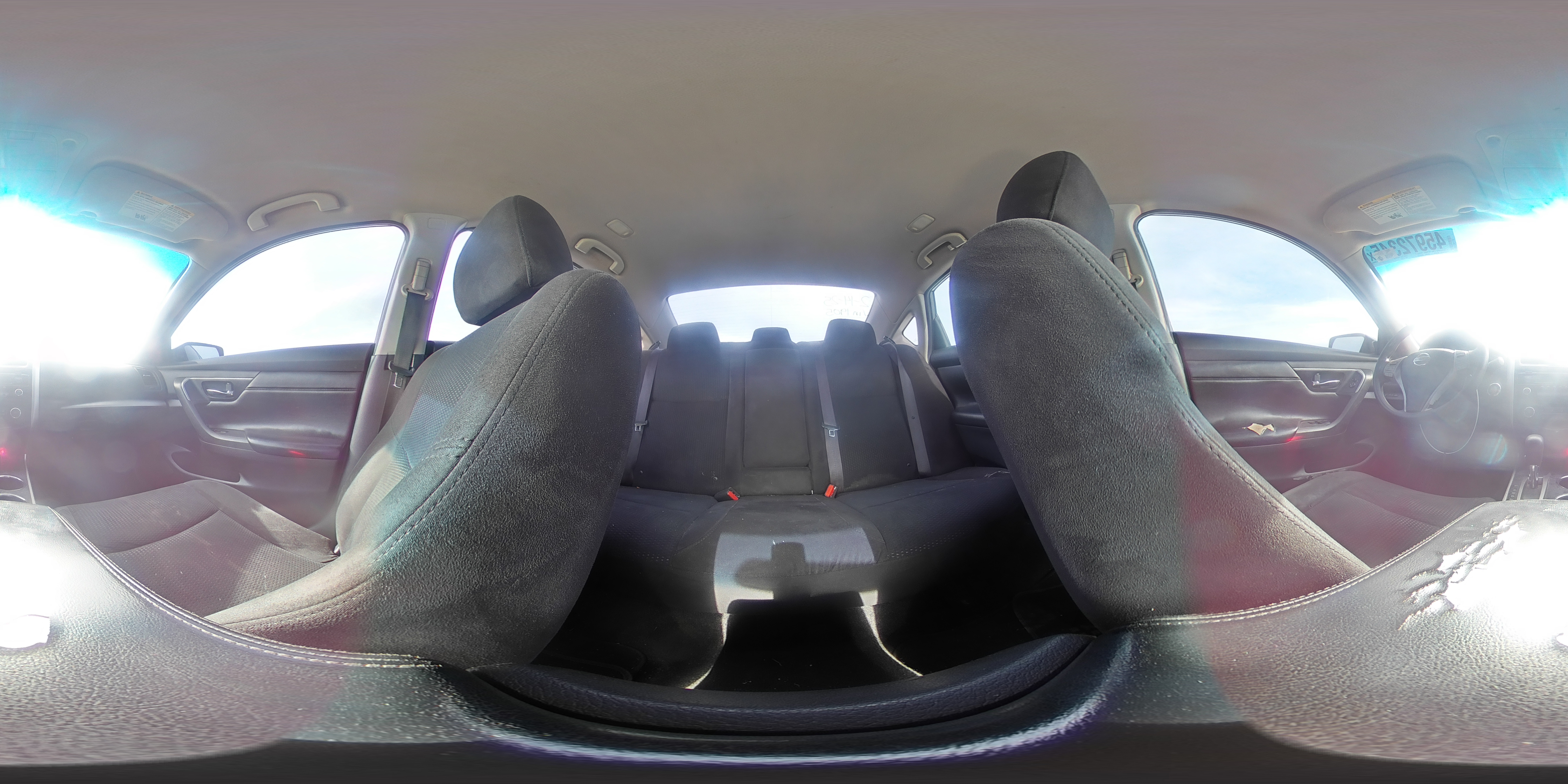 2015 Nissan Altima - Image 13