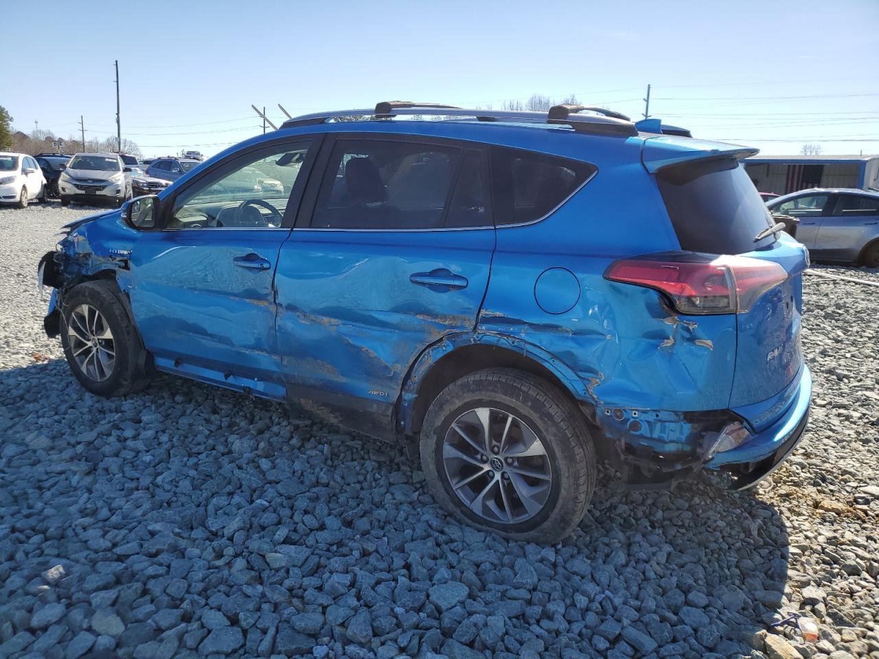 2017 Toyota RAV 4 - Image 2