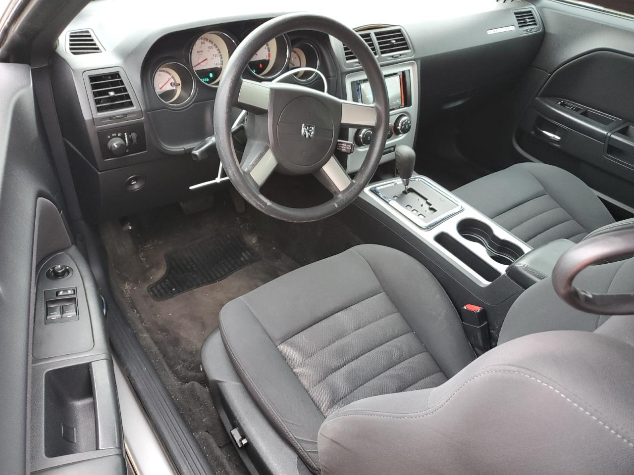 2010 Dodge Challenger - Image 8